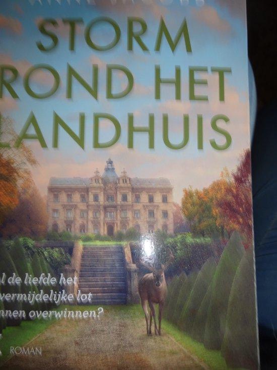 Storm rond het landhuis 9789401619394 Anne Jacobs, Boeken, Romans, Gelezen, Verzenden