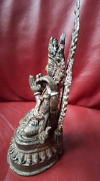 Petite plaque en bronze de la déesse Vasudhara. - Bronze -