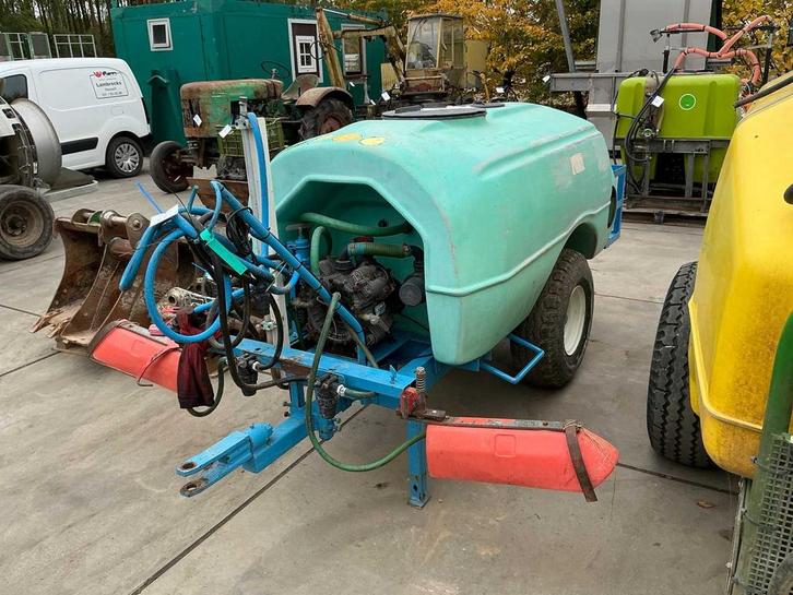 Online veiling - Getrokken onkruid spuitmachine, Zakelijke goederen, Landbouw | Werktuigen, Ophalen
