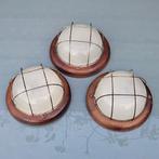 Wandlamp (3) - matglas - brons en hout