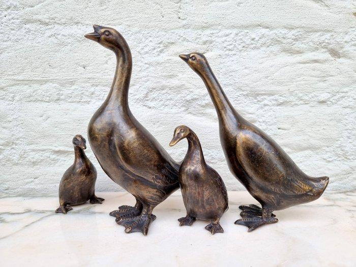 Beeldje - A goose family (4) - Brons, Antiek en Kunst, Curiosa en Brocante