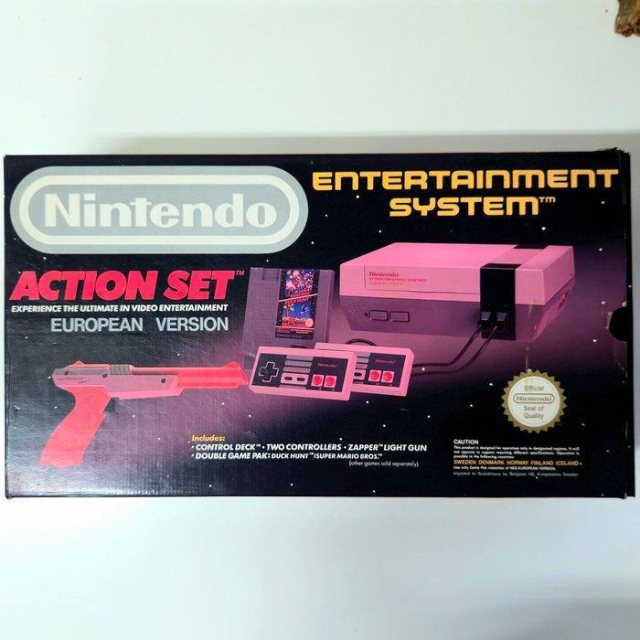 Nintendo - Nes - Action Set - Spelcomputer - In originele, Games en Spelcomputers, Spelcomputers | Overige Accessoires