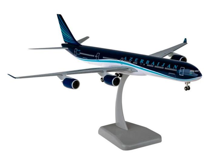 Schaal 1:200 Hogan Wings 11922 Airbus A340-600 Azerbaijan..., Hobby en Vrije tijd, Modelbouw | Vliegtuigen en Helikopters, Nieuw