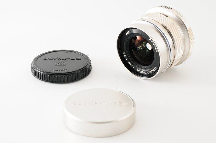 Olympus M.Zuiko Digital 2/12mm ED Silver [#864] Cameralens, Audio, Tv en Foto, Fotocamera's Digitaal