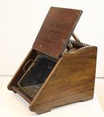 Bak - Hout, IJzer - 1e Helft 20e Eeuw - Kolenbak met schep