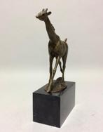 Sculpture, bronzen beeld van een giraf - 16 cm - Bronze, Antiek en Kunst