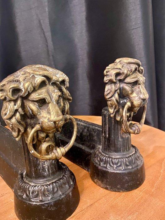 Schouw - 1880 - 1920 - Een paar gietijzeren haardijzers, Antiek en Kunst, Antiek | Overige Antiek