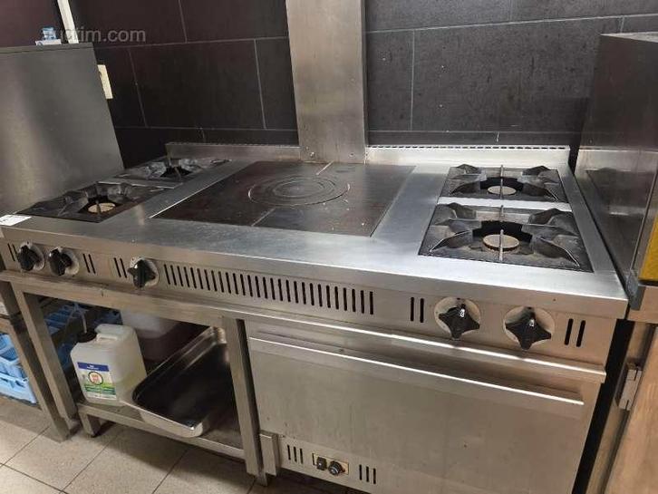 Inox 5-pits gasfornuis Solymac, Articles professionnels, Horeca | Équipement de cuisine, Enlèvement