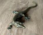 Sculpture, Lézard en bronze patiner - Bronze