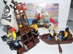 Lego Set - 6061 e outro Moc - Classic - Piratas, Enfants & Bébés, Jouets | Duplo & Lego