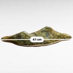 Japanse kijksteen Suiseki – bergvorm met houten voet – 41cm