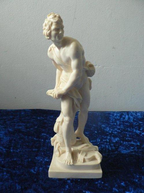 A. Santini - sculptuur, David of Bernini - 24.4 cm - Albast, Antiquités & Art, Curiosités & Brocante