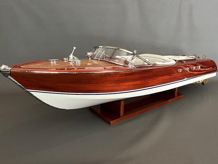 Amati 1:6 - Bateau miniature - Amati 1:6 Riva Runabout -, Hobby en Vrije tijd, Modelauto's | 1:5 tot 1:12