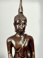 Beeld, Groot bronzen Theravada Boeddha beeld - met, Antiek en Kunst