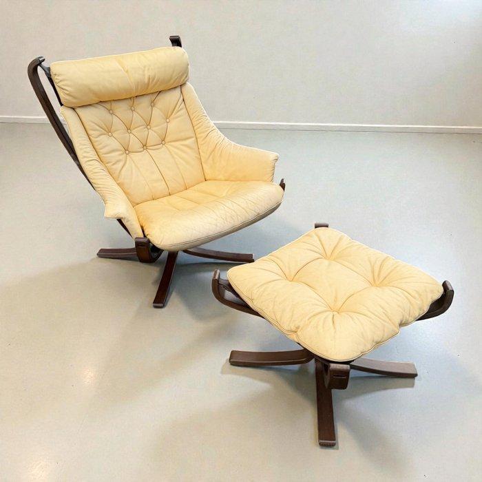 Poltrona Frau - Sigurd Ressell - Fauteuil (2) - Viking -, Antiek en Kunst, Antiek | Meubels | Stoelen en Sofa's