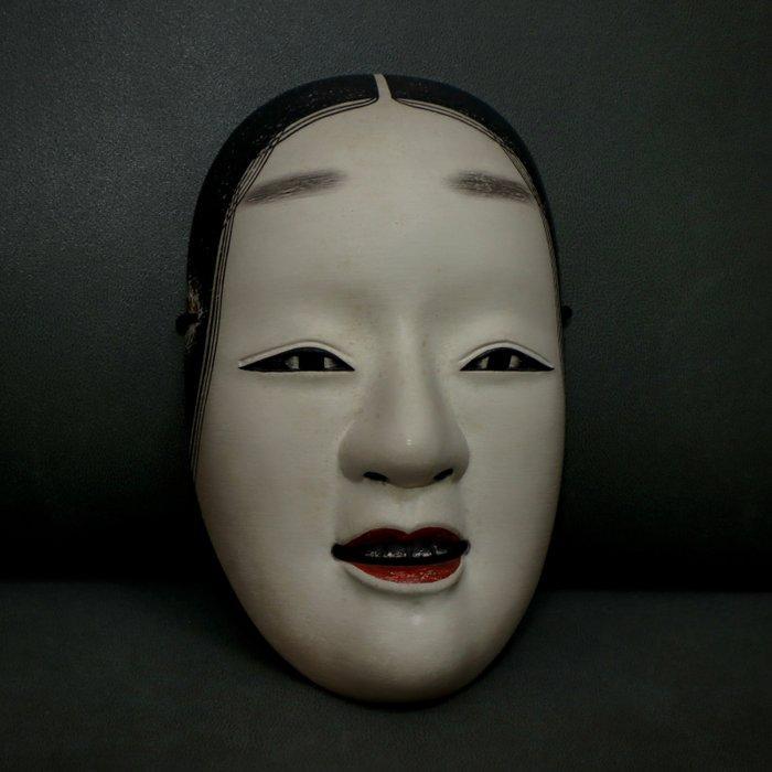 Beautiful Signed Japan Wooden Noh Mask of Waka-Onna, Antiek en Kunst, Antiek | Overige Antiek