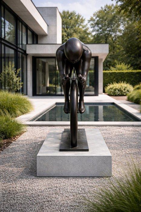 sculptuur, Cycliste contre-la-montre / Time Trial Cyclist –, Antiek en Kunst, Curiosa en Brocante