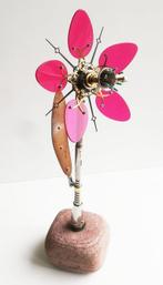 Peter Szucsy - Steampunk Flower No.12, Antiek en Kunst