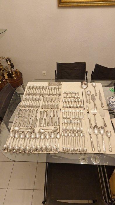 Ménagère - Acier - Ustensiles de cuisine en rococo, Antiek en Kunst, Antiek | Meubels | Tafels