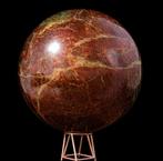 Rijke, diep rode granaat - ideaal voor tentoonstelling en, Verzamelen