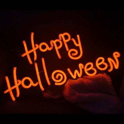 Neon Halloween Decoratie 60 X 30cm, Hobby en Vrije tijd, Feestartikelen