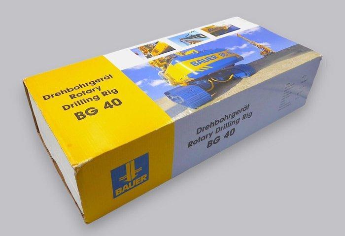 Brami Art. 25009 - Scale 1:50 - Model vrachtwagen - BAUER, Hobby en Vrije tijd, Modelauto's | 1:5 tot 1:12