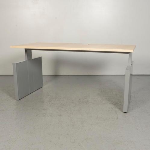 Elektrisch bureau Solidesk - Eiken blad - 160 x 80 cm, Huis en Inrichting, Bureaus, Gebruikt, Ophalen of Verzenden