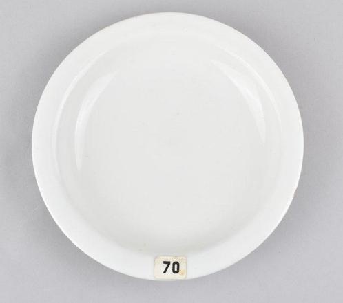 Schotel - A CHINESE DEHUA BLANC DE CHINE DISH STAMPED AT THE, Antiek en Kunst, Antiek | Overige Antiek