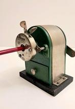 LESCHINGER WIEN - Taille-crayon