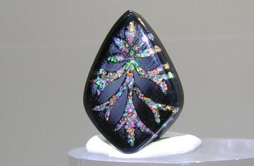 Opaal Cabochon - Hoogte: 23.3 mm - Breedte: 16.6 mm- 2.7 g -