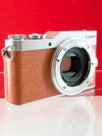 Panasonic Lumix DC-GF9 Mirrorless Compact Digital Camera, Nieuw