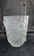 Vase - verre moulé - Vase Angelot décor Putti