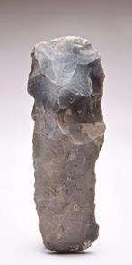 Neolithisch vuursteen Bijl - 111 mm