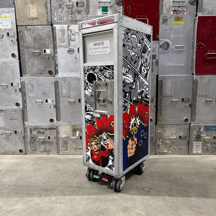 Driessen - Trolleys van luchtvaartmaatschappijen - Pop Art, Antiek en Kunst, Antiek | Wandborden en Tegels