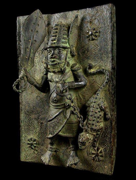 Bronze Platte - In de stijl van Bini / Edu - Nigeria-Benin, Antiquités & Art, Art | Art non-occidental