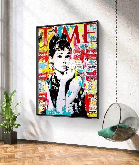 LéoN - Audry Pop Tiffany and Time magazine - XL, Antiek en Kunst, Kunst | Designobjecten