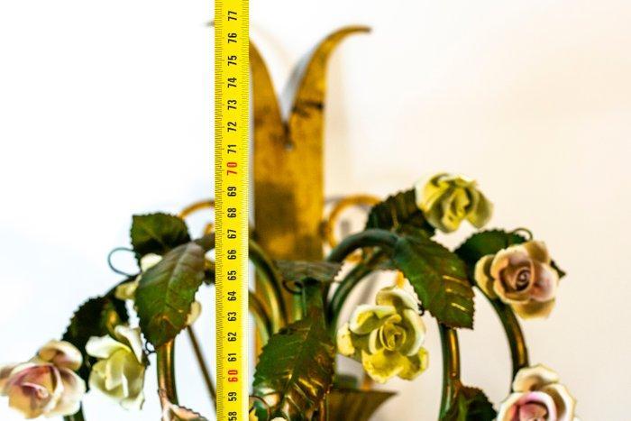 Wandlamp - Luster met gekleurde bloemen in smeedijzer. -, Antiek en Kunst, Curiosa en Brocante