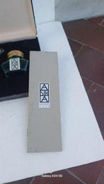 Delta - Astra - Stylo à plume, Collections