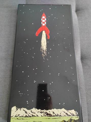 Plaque émaillée les Emailleries belges - Série Lune - Tintin beschikbaar voor biedingen