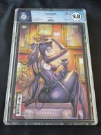 Catwoman (Vol. 5) #68 - Cover B Rachta Lin Variant - EGC 9.8, Livres, BD | Comics