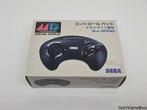 Sega MegaDrive - Controller - Boxed - Japan, Games en Spelcomputers, Spelcomputers | Sega, Verzenden, Gebruikt