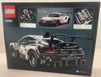 Lego Set - 42096 - Technic - Porsche 911 RSR