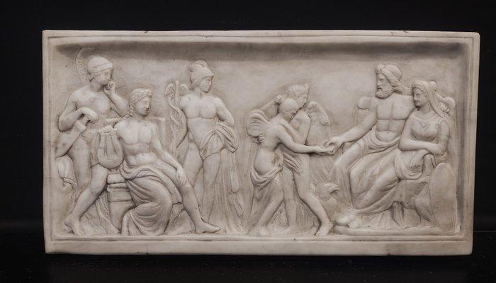 sculptuur, Rilievo di scena mitologica del periodo, Antiek en Kunst, Antiek | Keramiek en Aardewerk