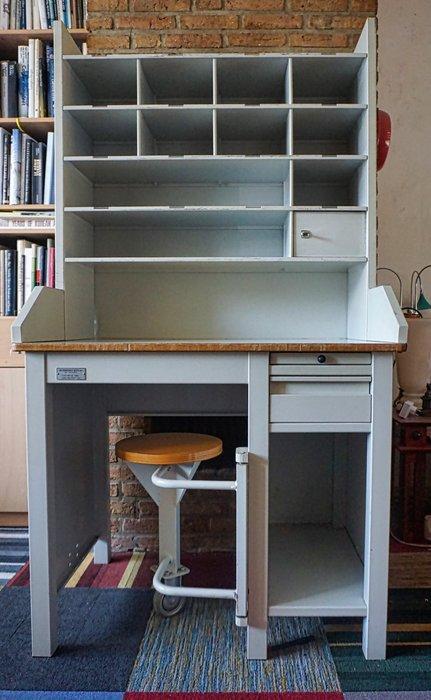 Robberechts Turnhout - Bureau - Meuble de répartition, Antiek en Kunst, Antiek | Wandborden en Tegels