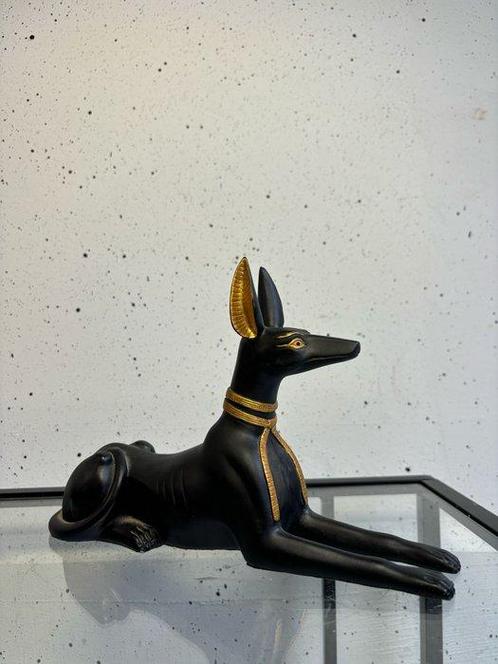 Statue, De Bewaker: Egyptische Anubis in Beeld - 17 cm -, Antiek en Kunst, Curiosa en Brocante