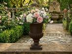 Bloempot (2) - Gietijzer - Franse vaas