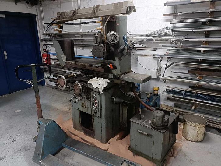 Online veiling - LOTH RP24 Vlakslijpmachine, Zakelijke goederen, Machines en Bouw | Metaalbewerking, Ophalen