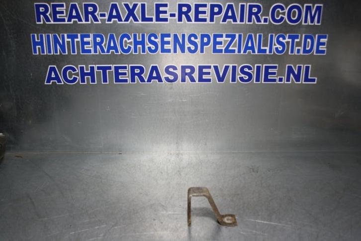 Motorkap opvanghaak Opel Ascona A, Opel Manta A, gebruikt., Auto-onderdelen, Motor en Toebehoren, Gebruikt, Opel, Verzenden