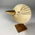 Ewa Budzowska - sculptuur, The Bird - 12 cm - Keramiek,