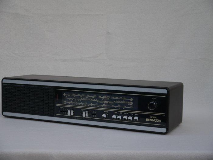 Bruns - Bermuda Radio, Audio, Tv en Foto, Radio's